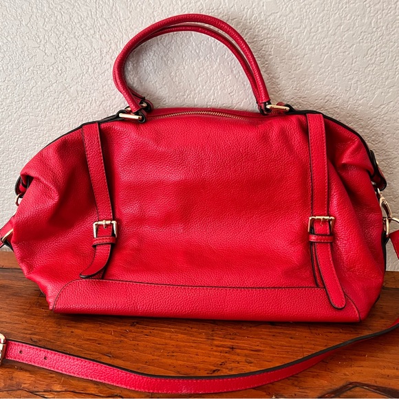 ORA DELPHNE Adele Red Pebble Satchel
BAG. - Picture 2 of 6
